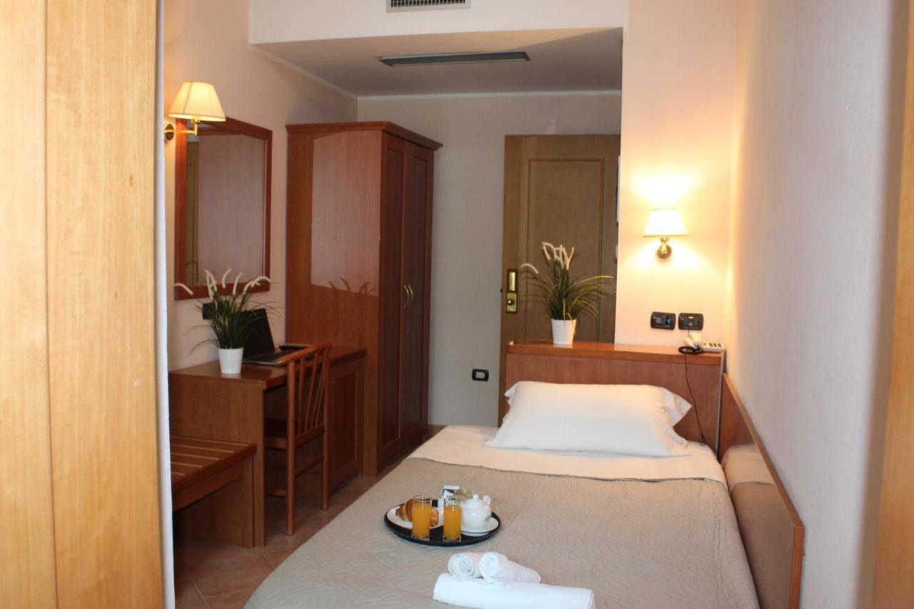 Depandance Hotel Jole Cesenatico Extérieur photo